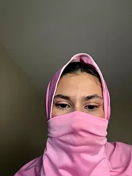 alia_bashar's Webcam Live Show