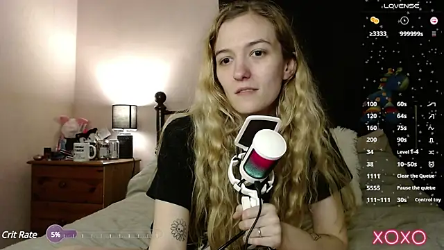 EllieeRose's Webcam Live Show