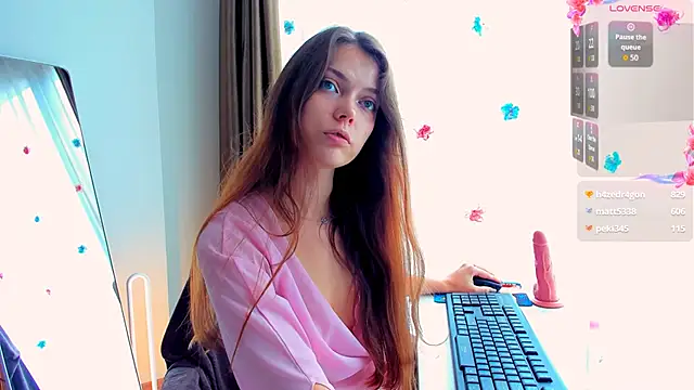 Alice_neon's Webcam Live Show