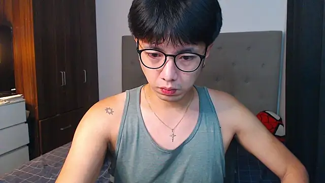 Addictiveboi Webcam-Liveshow