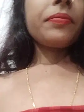 Nilu_XXX's Webcam Live Show