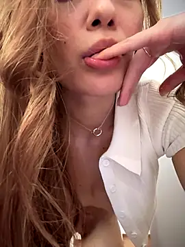 Порночат с MichelleFerry_