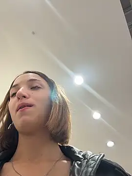 DollyTall's Webcam Live Show