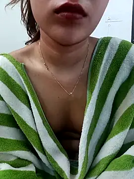 Cutie_Shruti Webcam-Liveshow
