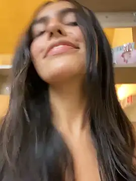DaphneUwu's Webcam Live Show