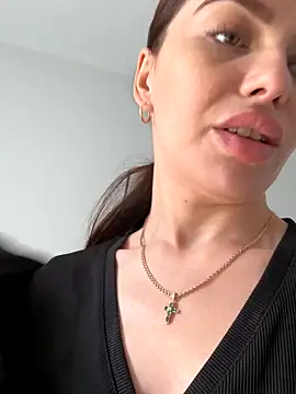 Brilliant-Dew Webcam-Liveshow