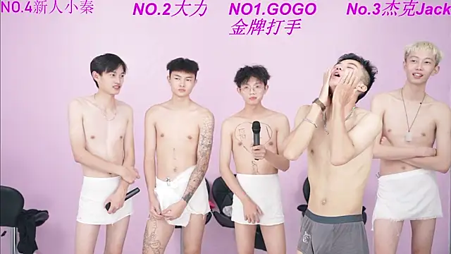 BeautifulBoys-888's Webcam Live Show