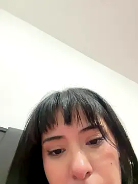 cutieass's Webcam Live Show