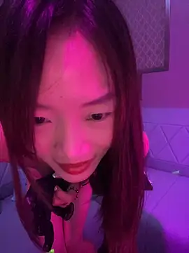 yueyuegirls's Webcam Live Show