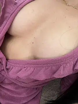 lupyta20's Webcam Live Show