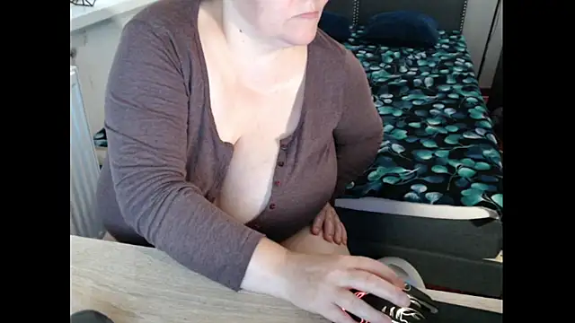 Sweetboobs's Webcam Live Show