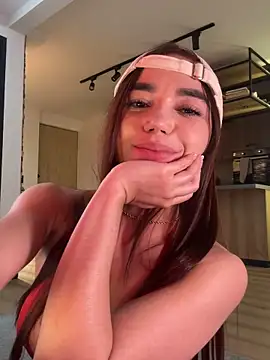 carolynnetrujillo's Webcam Live Show