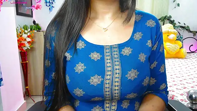 thyAnvi's Webcam Live Show