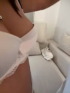 sweetAli_'s Webcam Live Show