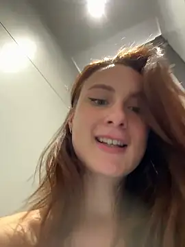 Dina_Tease's Webcam Live Show