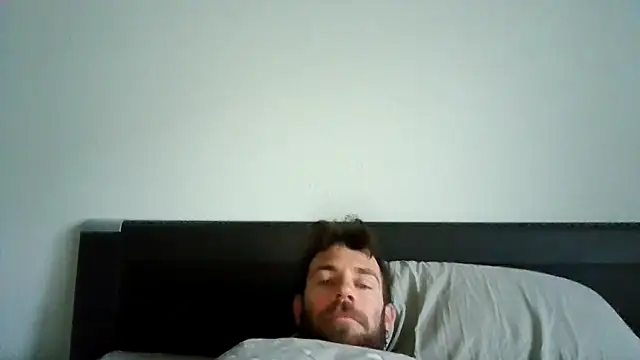 alpha-hunk's Webcam Live Show