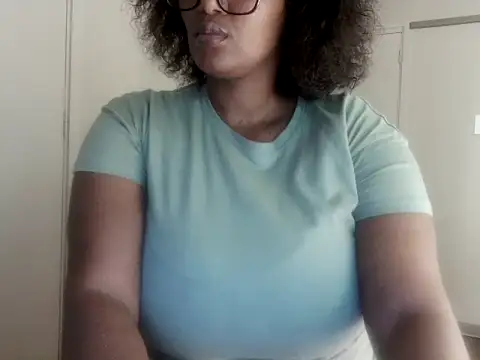 Amina007 Webcam-Liveshow