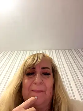 Порночат с Irina2909@xh