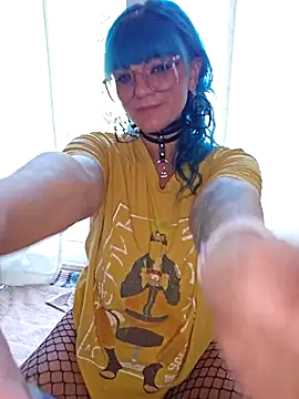 anyalikestosuck's Webcam Live Show