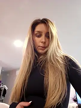 LilyOrion's Webcam Live Show