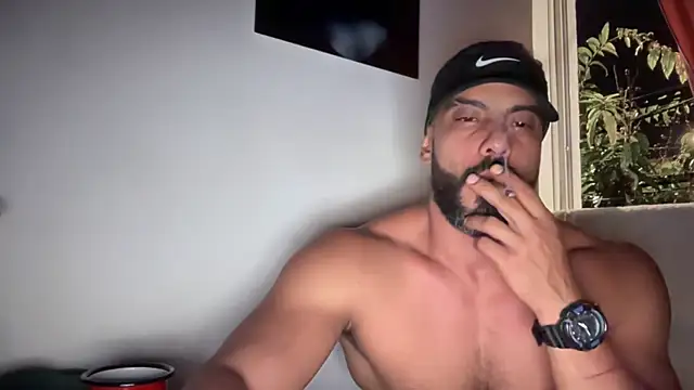 romeolovedark's Webcam Live Show