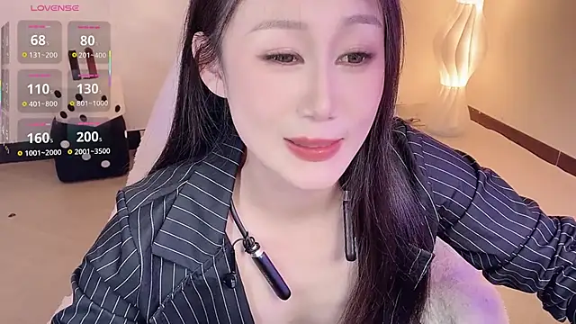 BoxedGyre-'s Webcam Live Show