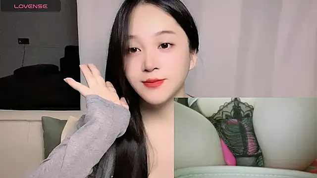 woaiqinqin's Webcam Live Show
