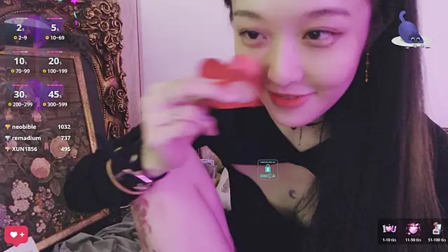Etherealcat33's Webcam Live Show