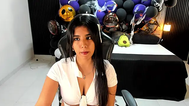 Ivy_16's Webcam Live Show