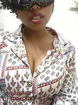 Порночат с sandy_naughty