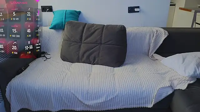 Порночат с emili_blanc