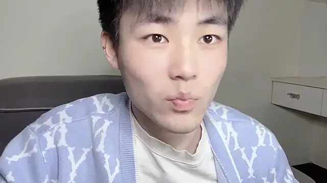 xiaoyang5200 Webcam-Liveshow