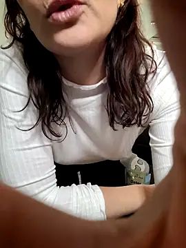 Порночат с Lanathevirus