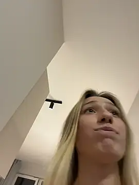 Lia__Love's Webcam Live Show