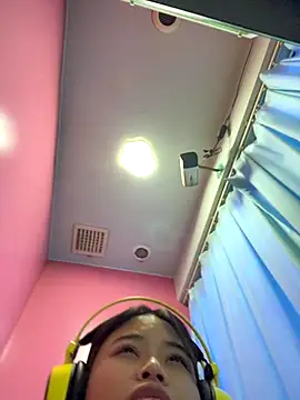 noe-00's Webcam Live Show