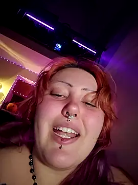 Cutegothcrybabyx's Webcam Live Show