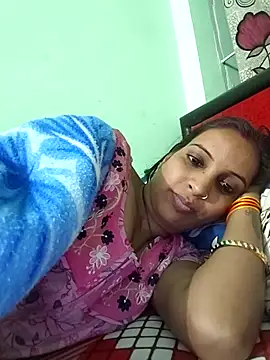 Hotty-Nidhi's Webcam Live Show