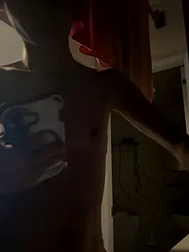 Порночат с mumuowl