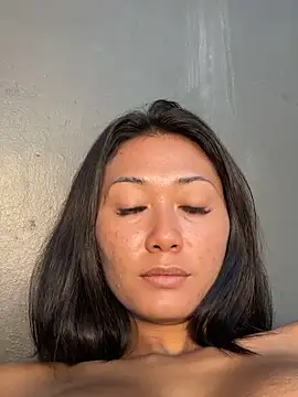 Порночат с thai-dreamgirl