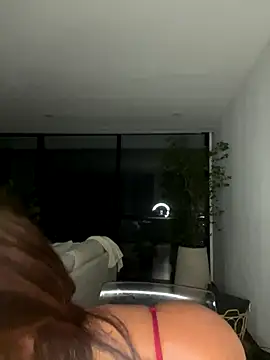 Brunettexio's Webcam Live Show