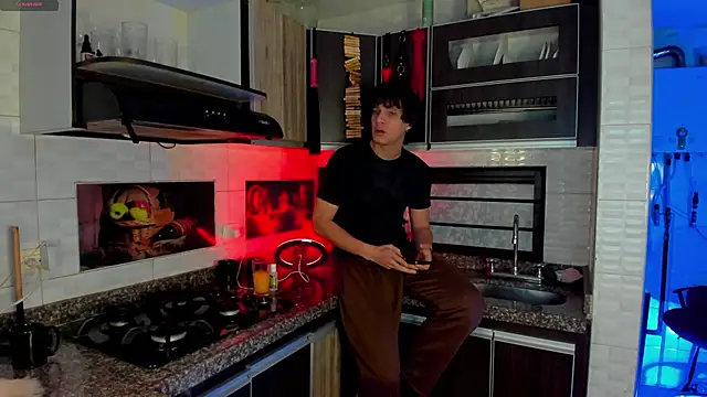 Порночат с Alexmillers