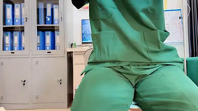 Порночат с Clinic_Sexy