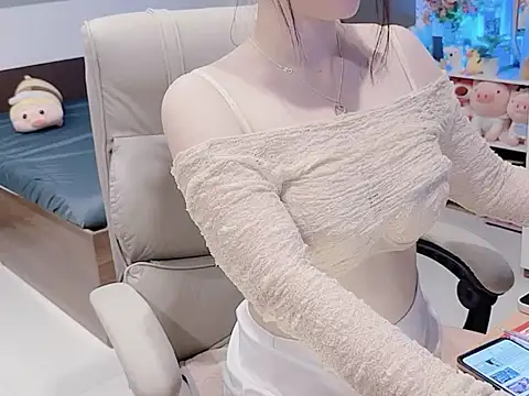 Порночат с Eva-Public