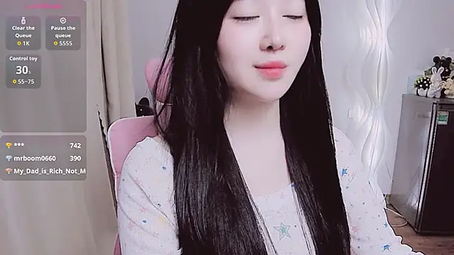 Miu-999's Webcam Live Show