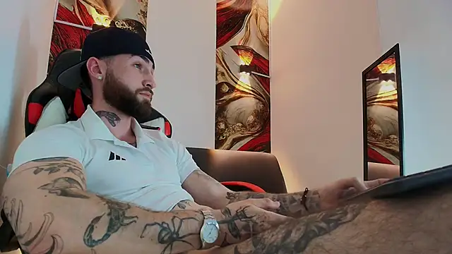 Порночат с Luke_davis01