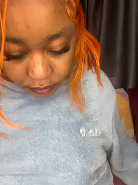 Порночат с BlackBarbieX23