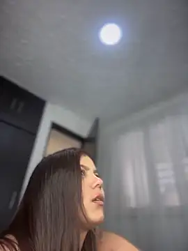 CherrySmirkXXX's Webcam Live Show