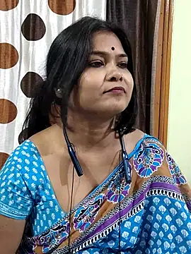 yoursweety09's Webcam Live Show