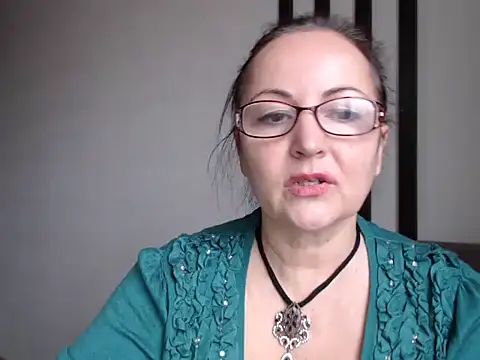 Alma44's Webcam Live Show