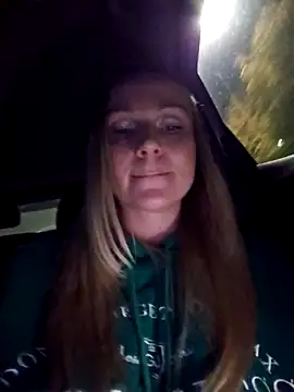 Bondgirl_013's Webcam Live Show